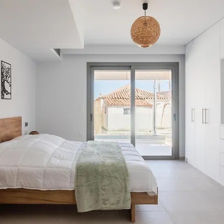 Marina View Апартаменты Порто Хели